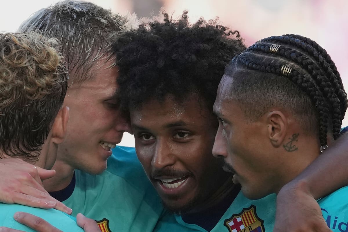 Barcelona se mide a Racing de Santander, Real Madrid pendiente a este resultado