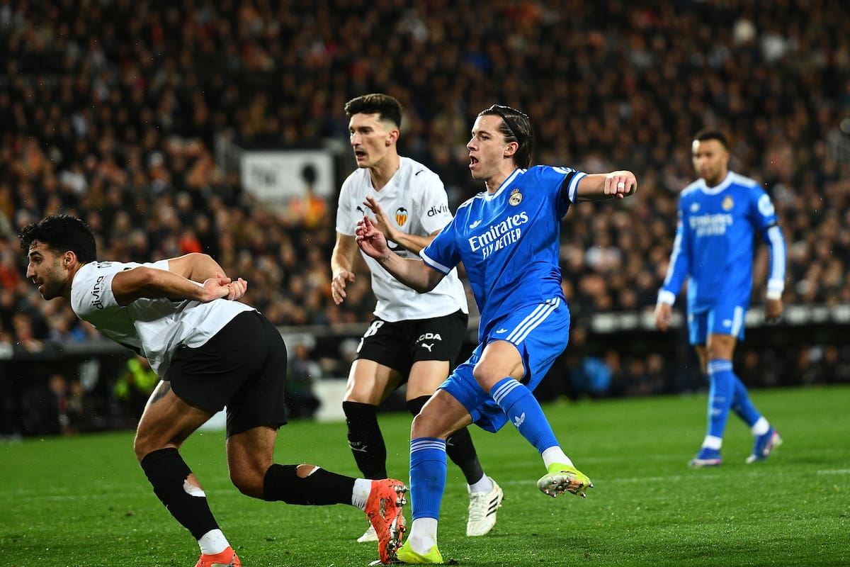 El portugués Álvaro Carreras fue el inesperado goleador en la victoria de Real Madrid sobre Valencia. //Foto, AP: Francisco Macia