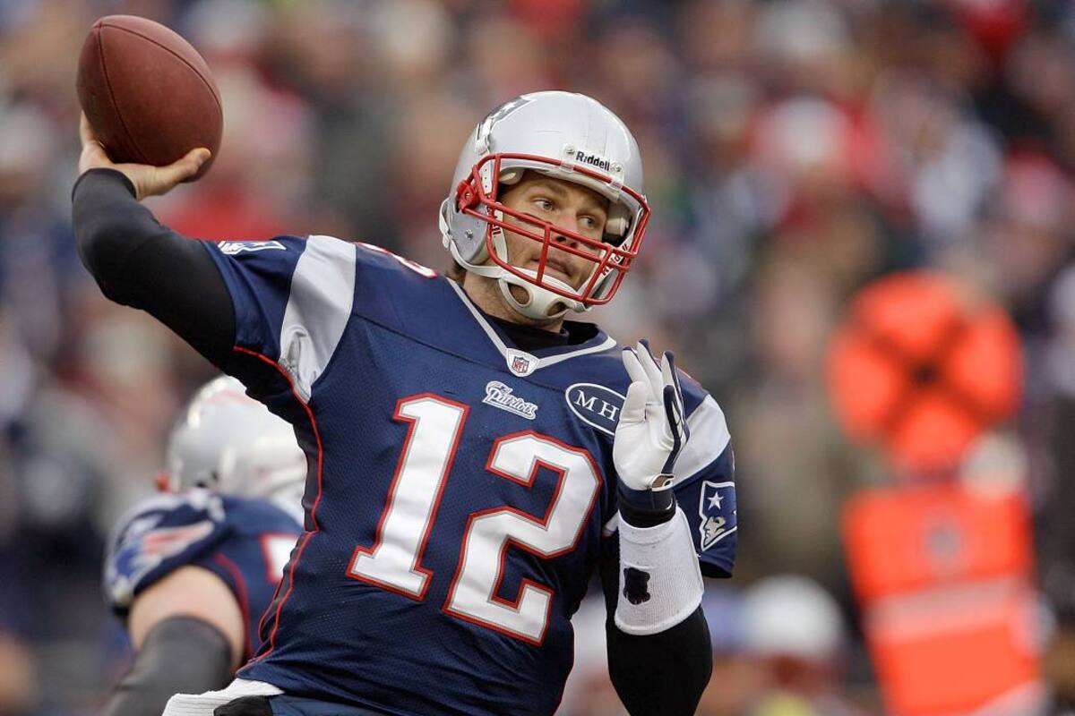 Se calienta el Super Bowl; criticas a Tom Brady por no apoyar a Patriots