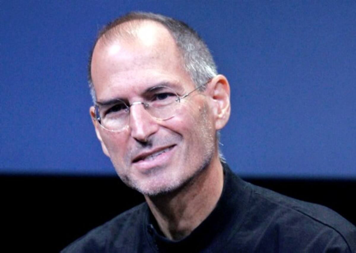 Steve Jobs AP Paul Sakuma
