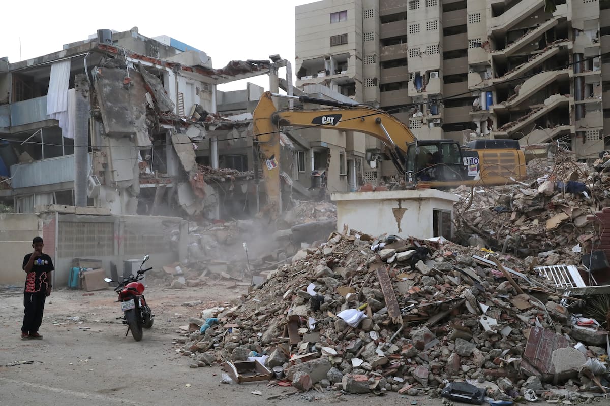 Sube a 2.954 la cifra de fallecidos por el doble terremoto en Venezuela. // Foto: EFE/ Raúl Martínez