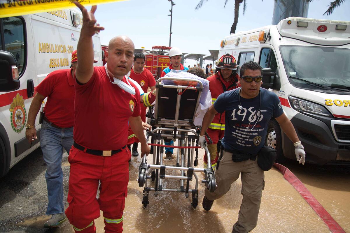 Techo de centro comercial se desploma en Perú: hay cuatro muertos