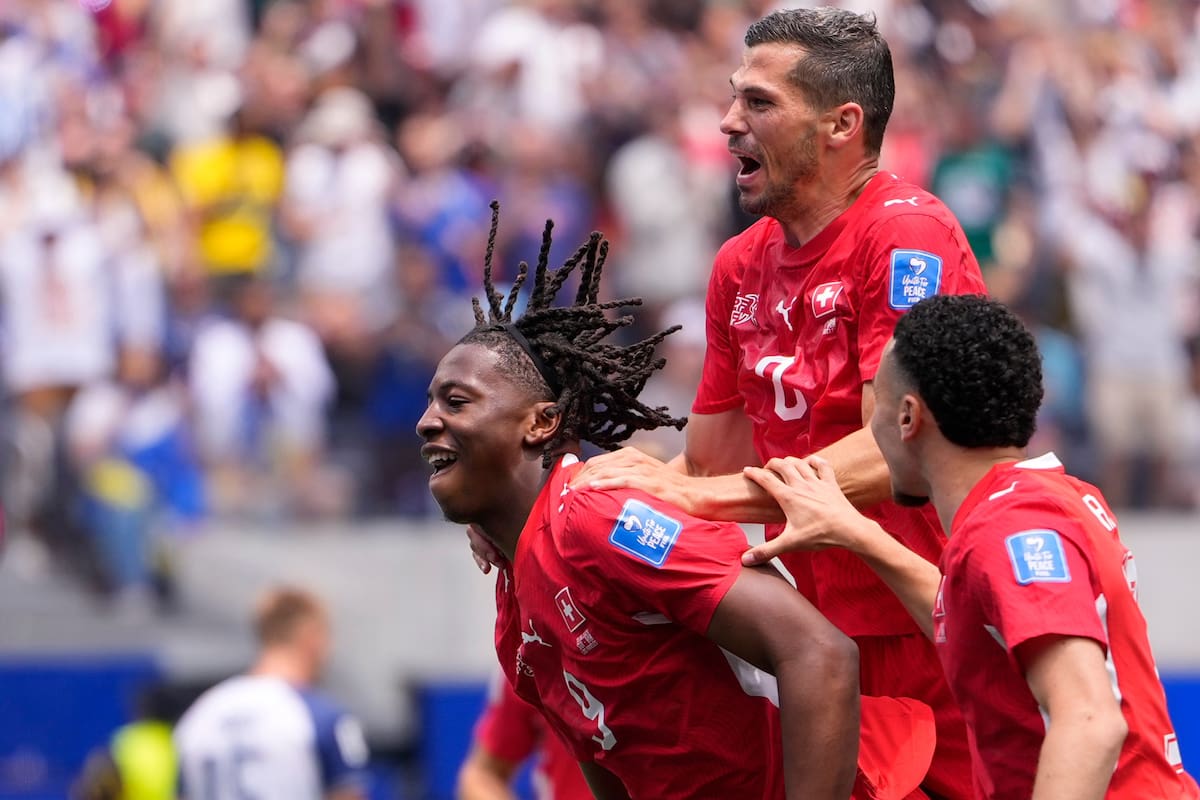 Suiza rompió el duro cerrojo que le propuso Boznia y Herzegovina en un loco segundo tiempo