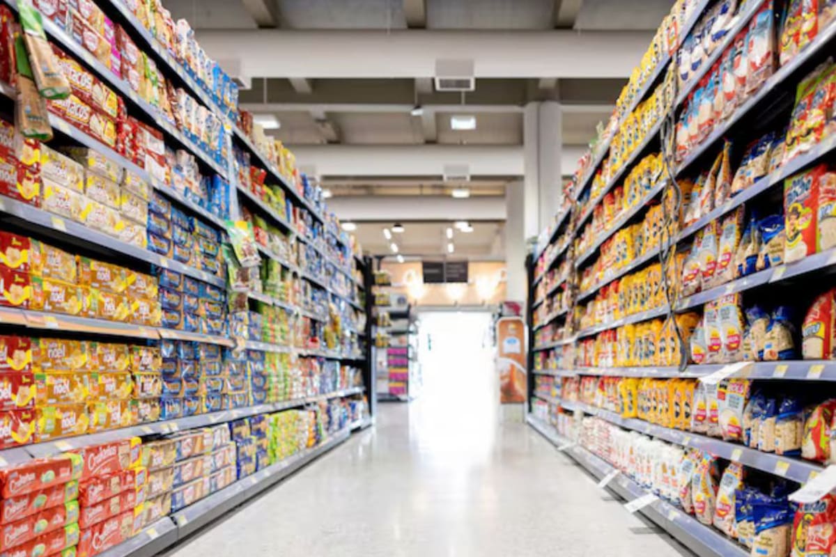 Reconocida cadena de supermercados cierra en Colombia: esto se sabe