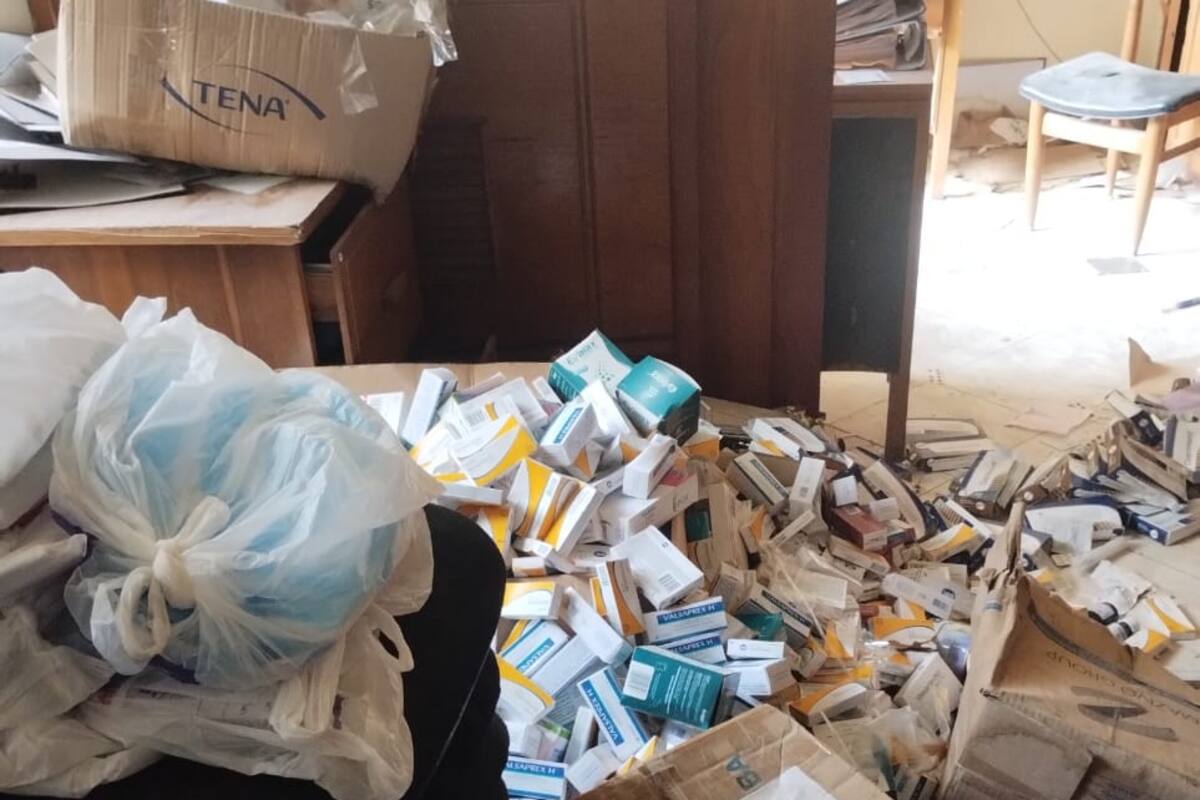 Supersalud decomisa medicamentos vencidos en la Caja de Previsión de la UdeC
