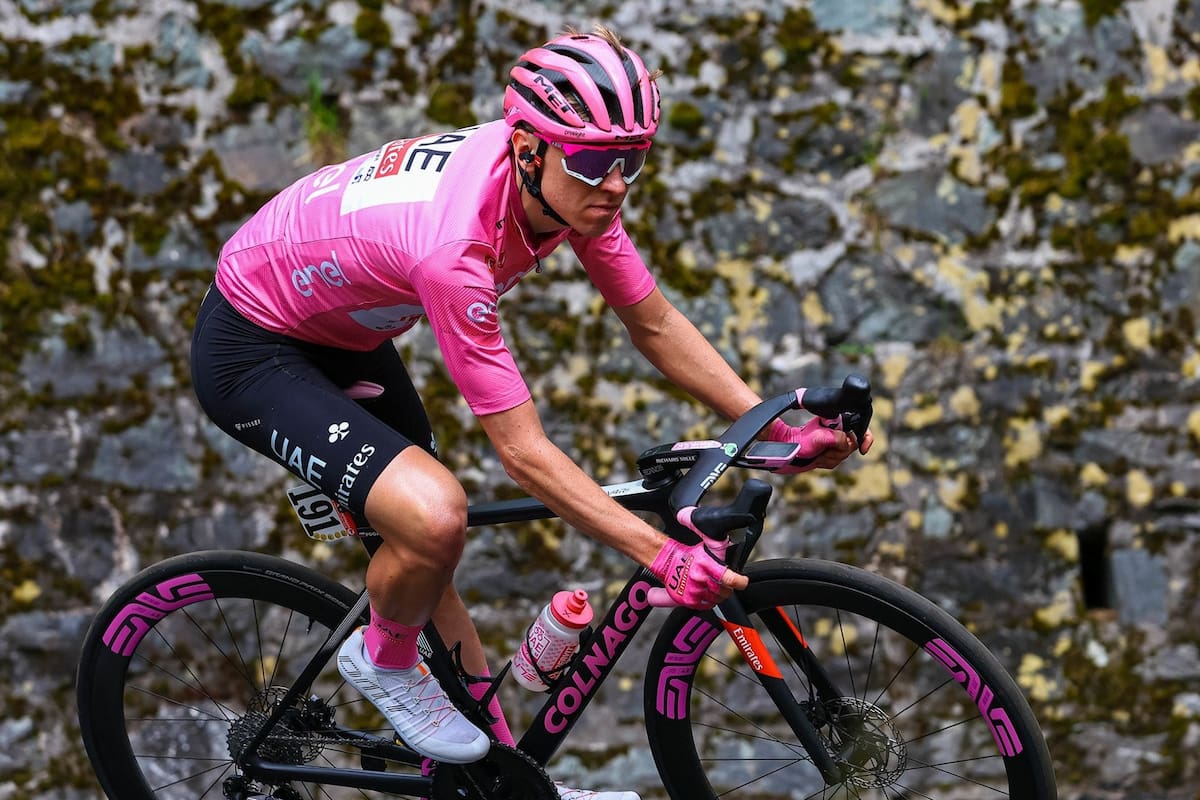 Pogacar gana la etapa 20 y sentencia el Giro; Daniel Martínez es subcampeón