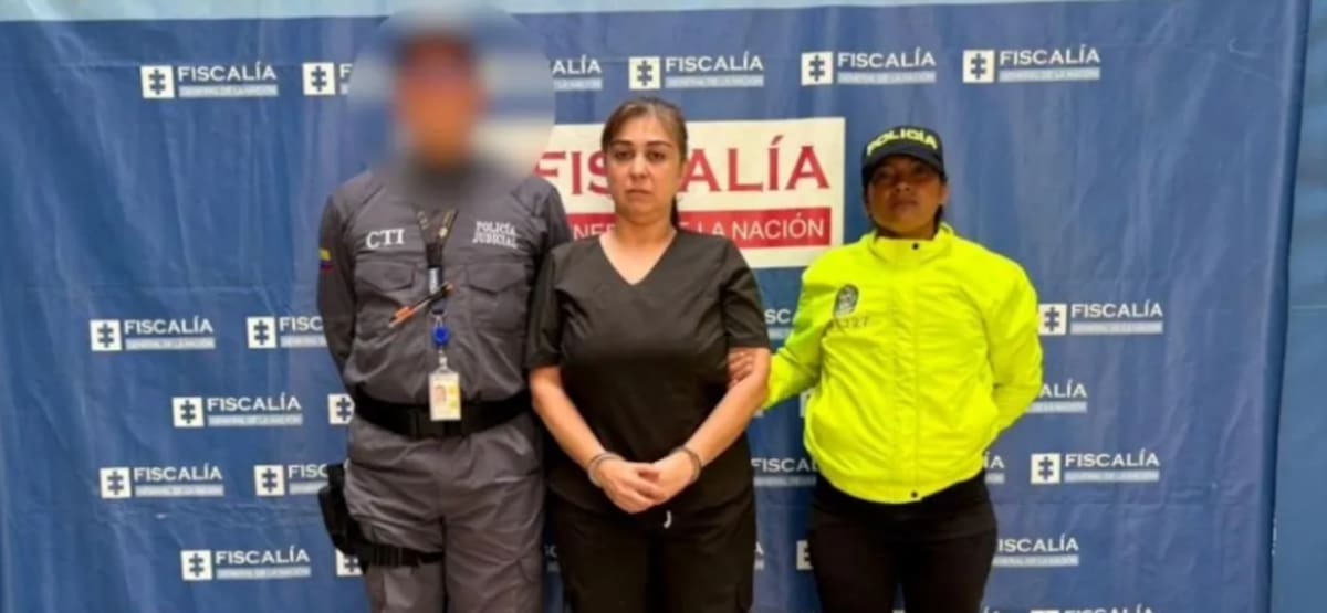 Tahtiana Múñoz, mujer capturada por falsos procedimientos estéticos.
