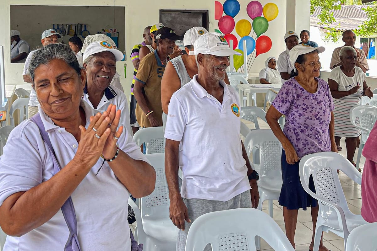 Taller étnico en Isla Fuerte: adultos mayores y niños participaron