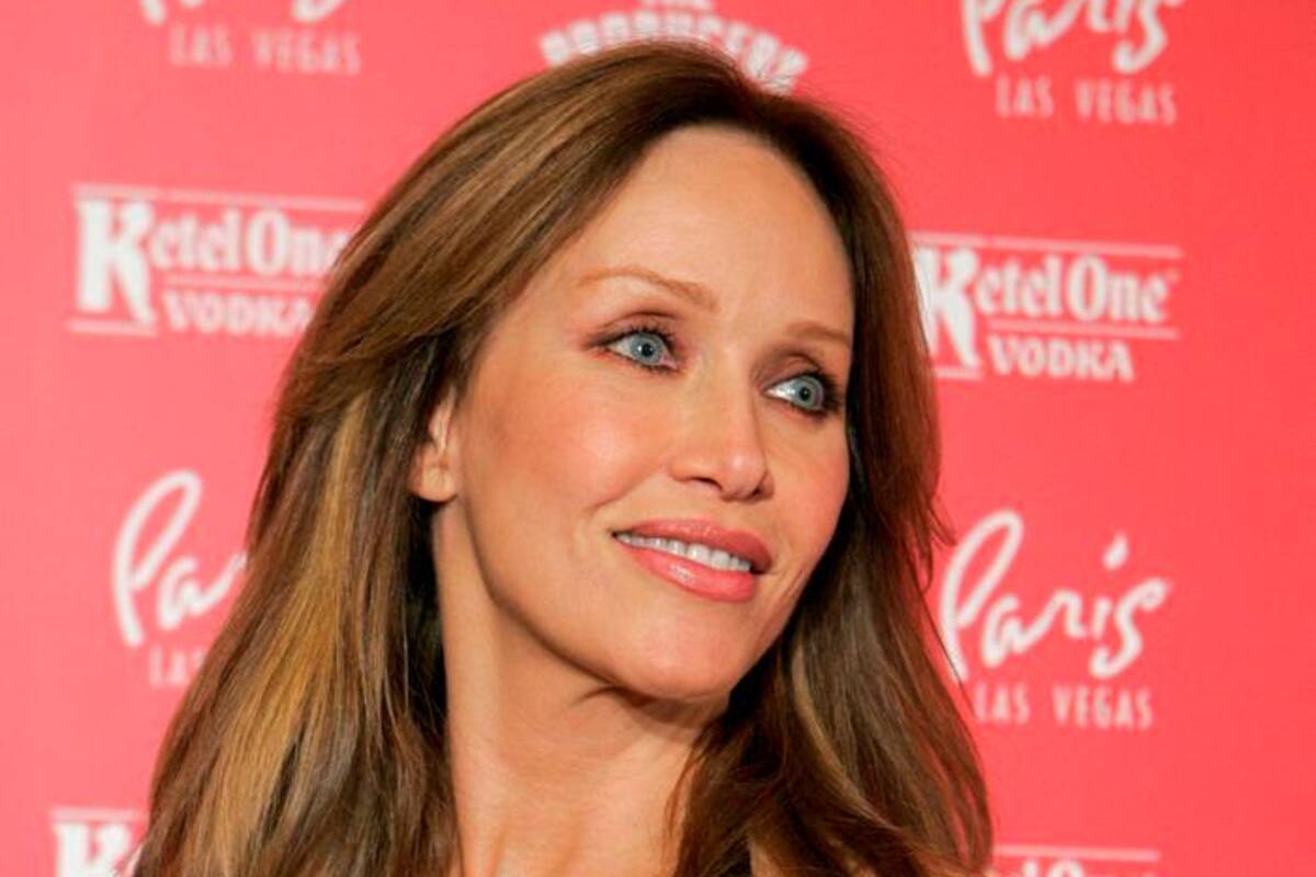 Muere Tanya Roberts, chica Bond y ángel de Charlie