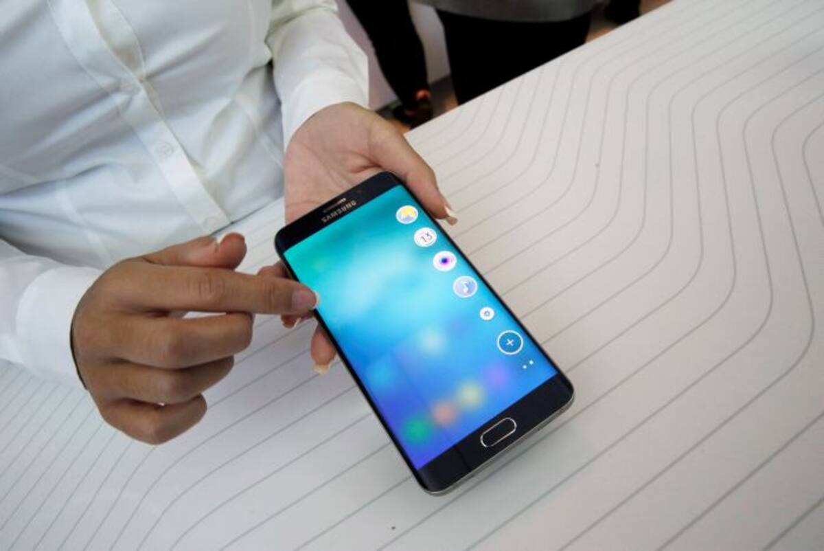 Tras los resultados logrados en Colombia con sus Galaxy S6 Edge y Galaxy Note 4, Samsung dobla la apuesta con el lanzamiento de dos dispositivos móviles con pantallas grandes, los preferidos por sus clientes. AP