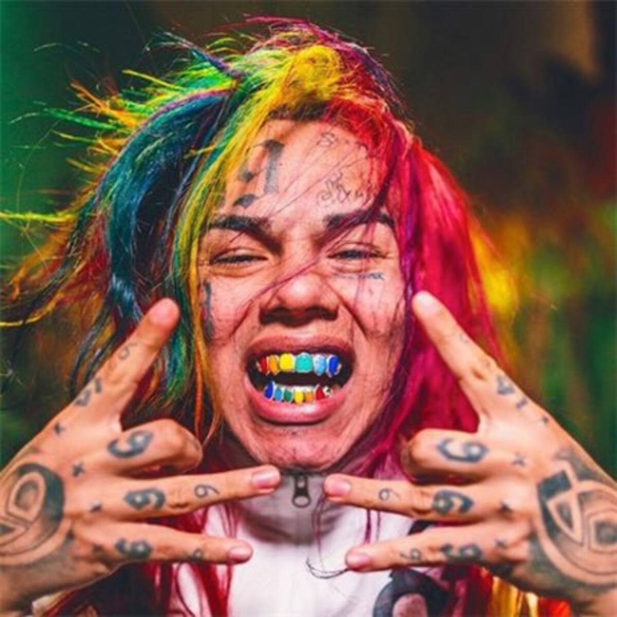 Tekashi 6ix9ine fue tendencia en redes por rumores sobre su supuesta muerte tras un presunto ataque en la prisión donde está recluido. //Foto: redes sociales.