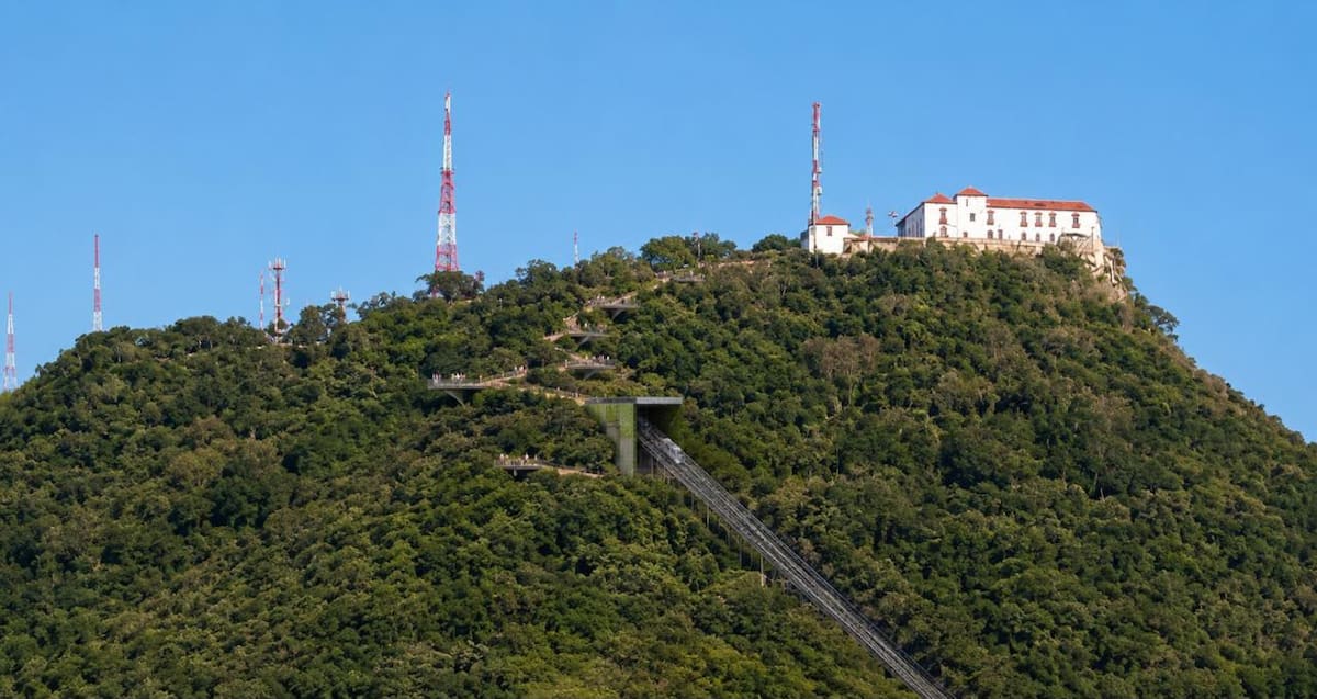 En este proyecto también se espera la construcción de unas escaleras eléctricas hacia el Cerro de la Popa // Cortesía: Alcaldía de Cartagena.