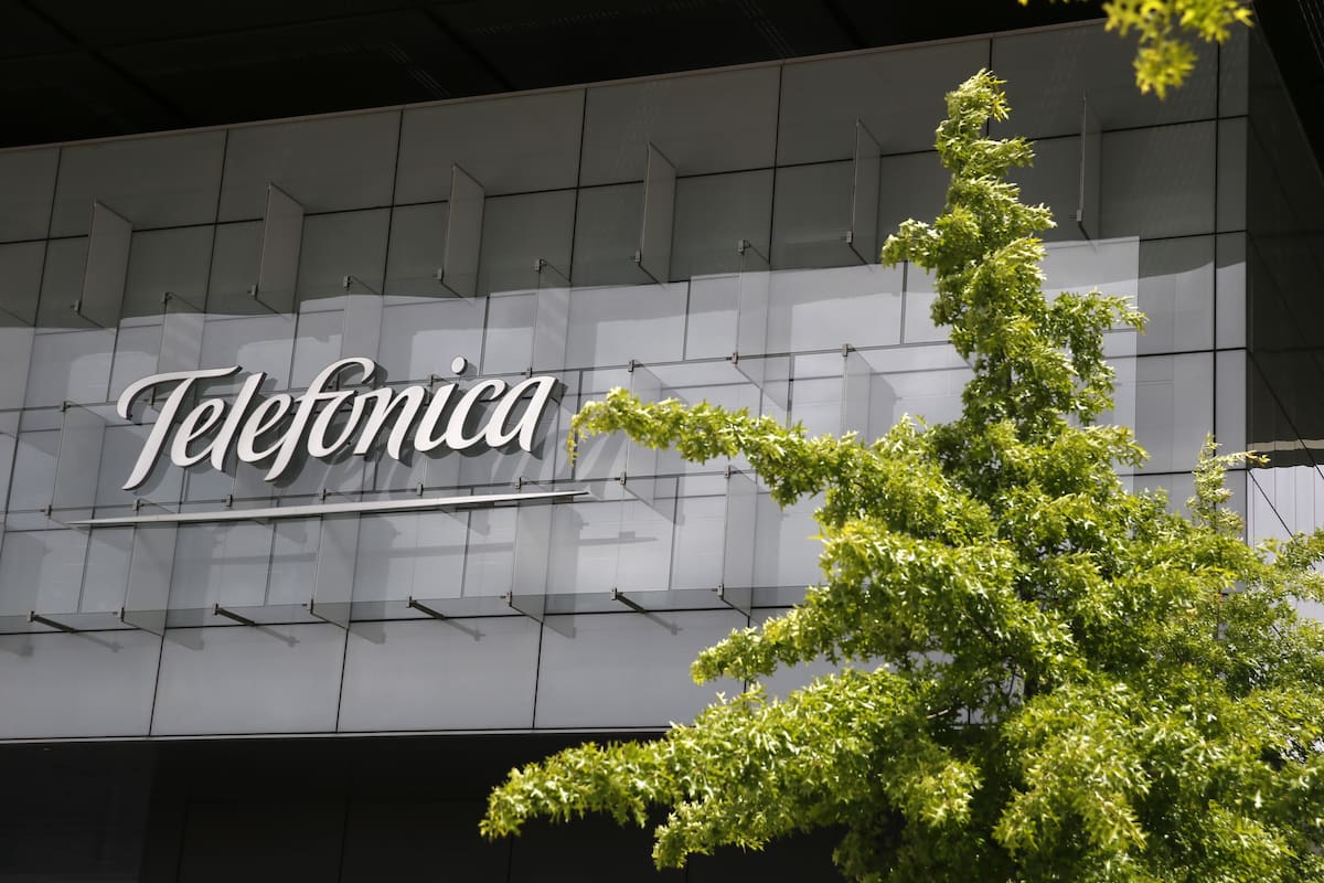 Tigo compra acciones de Telefónica en Colombia: esta es la millonaria cifra