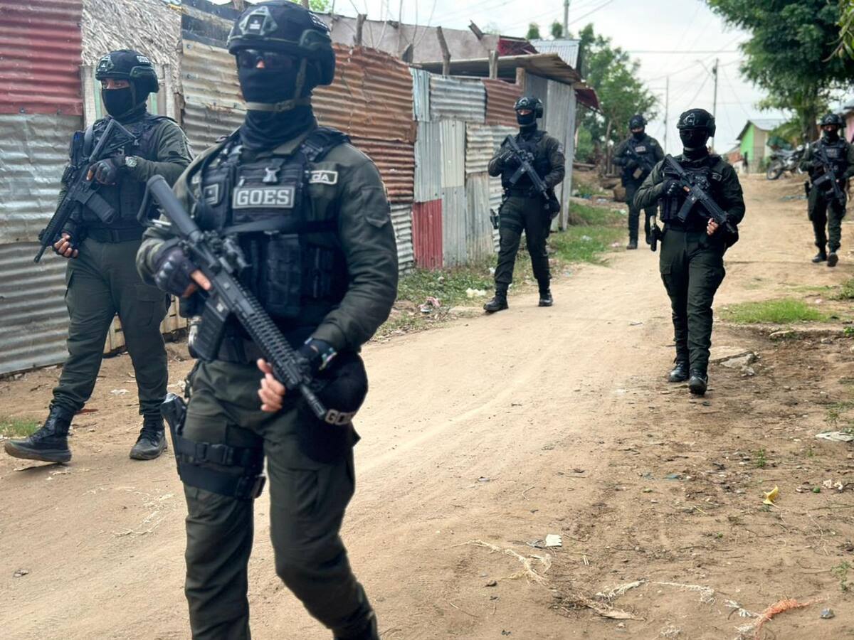 Uniformados realizan patrullaje preventivo como parte de la estrategia contra el delito. //FOTO POR POLICÍA DE BOLÍVAR.