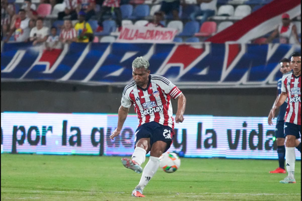 Triunfo agónico de Junior ante Fortaleza en el Romelio Martínez