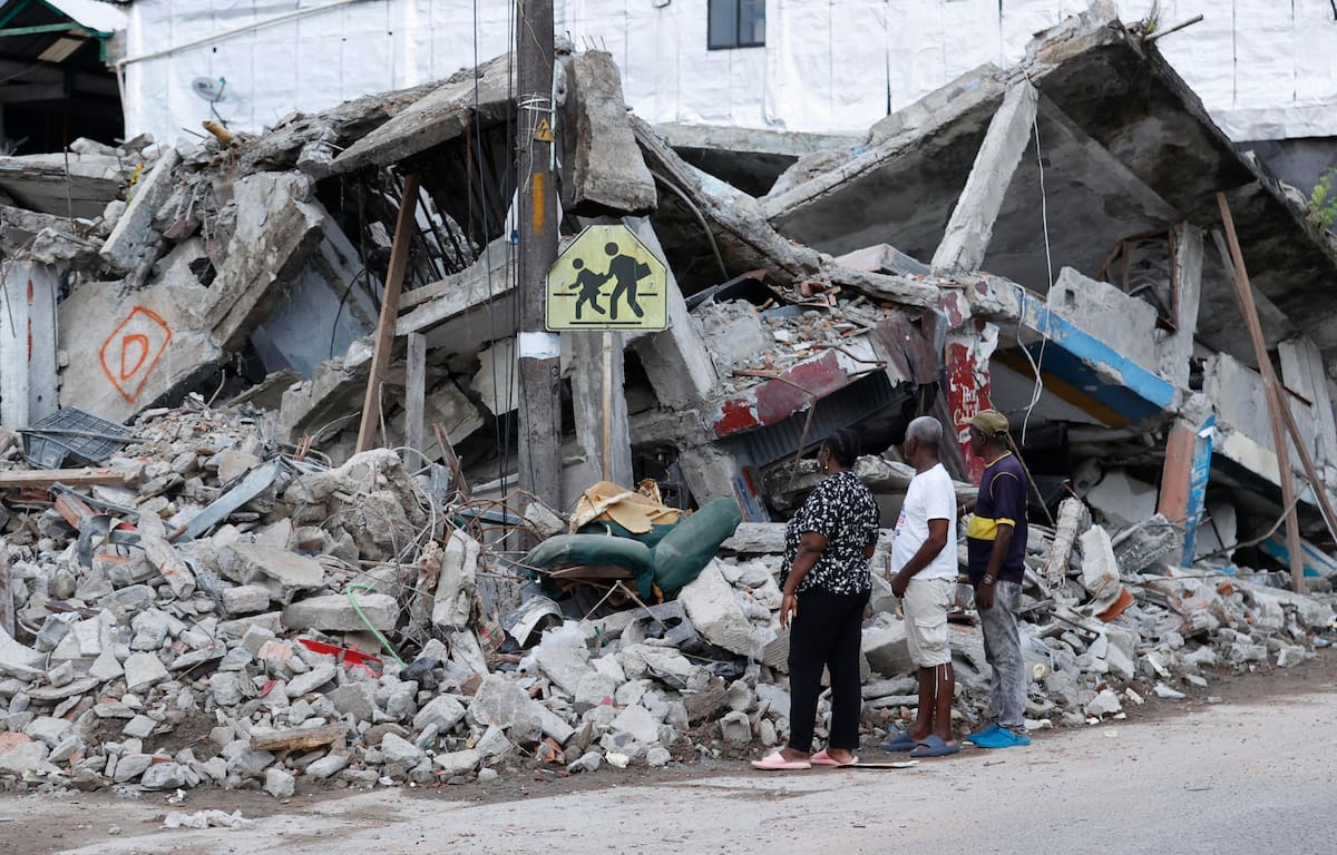 El terremoto sacudió al país el pasado lunes 10 de agosto a eso de las 7 y 34 minutos de la mañana. // Foto: EFE/ Mauricio Dueñas Castañeda