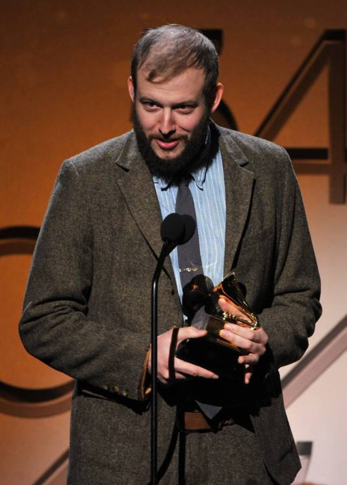 El músico Justin Vernon de Bon Iver fue el artista revelación.