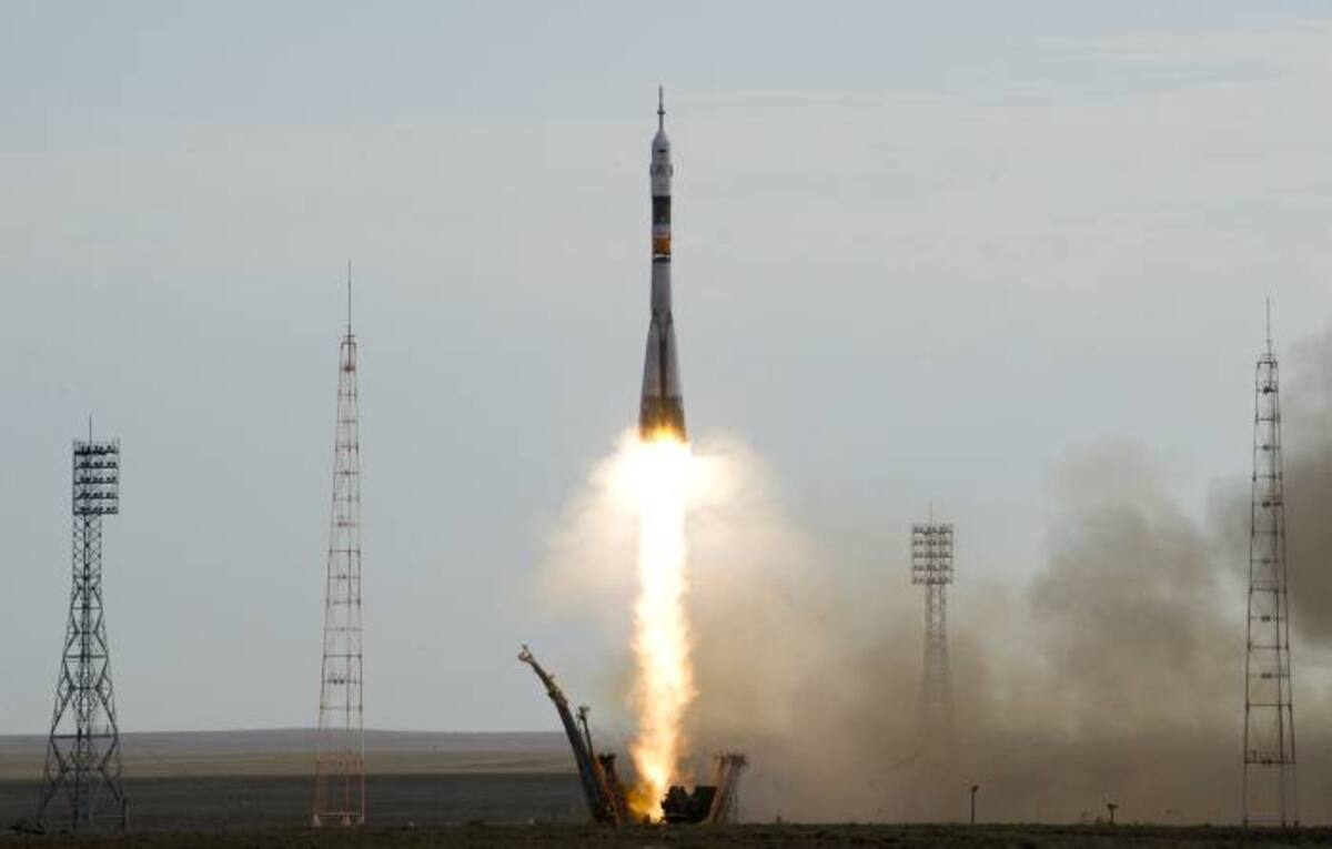 Una nave espacial rusa Soyuz fue lanzada el domingo hacia la Estación Espacial Internacional (EEI) AFP VYACHESLAV OSELEDKO