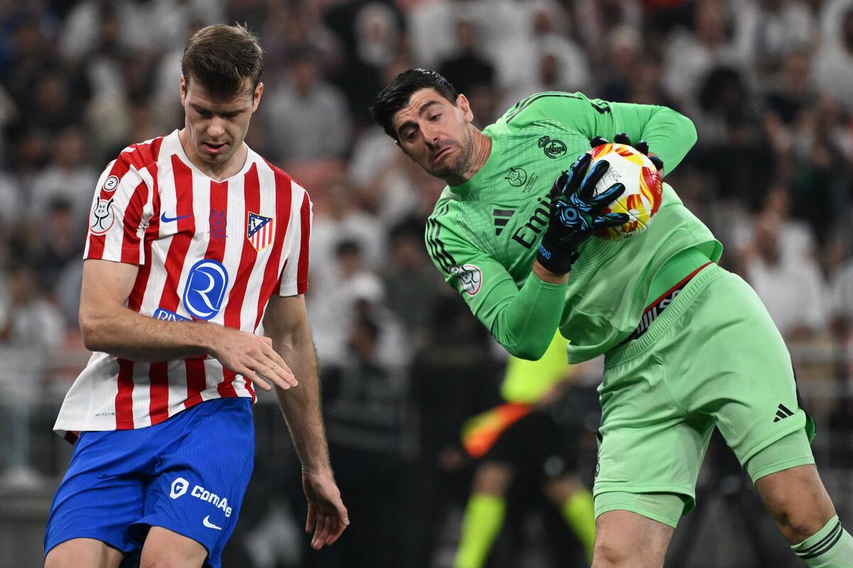 Thibaut Courtois es la carta en la portería para Real Madrid. //Foto, EFE: STR
