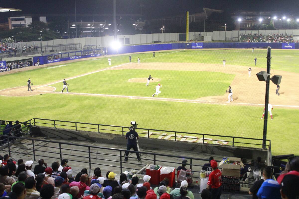 Así se quiere ver el estadio de Cartagena en el Torneo de Béisbol Profesional. //ARCHIVO