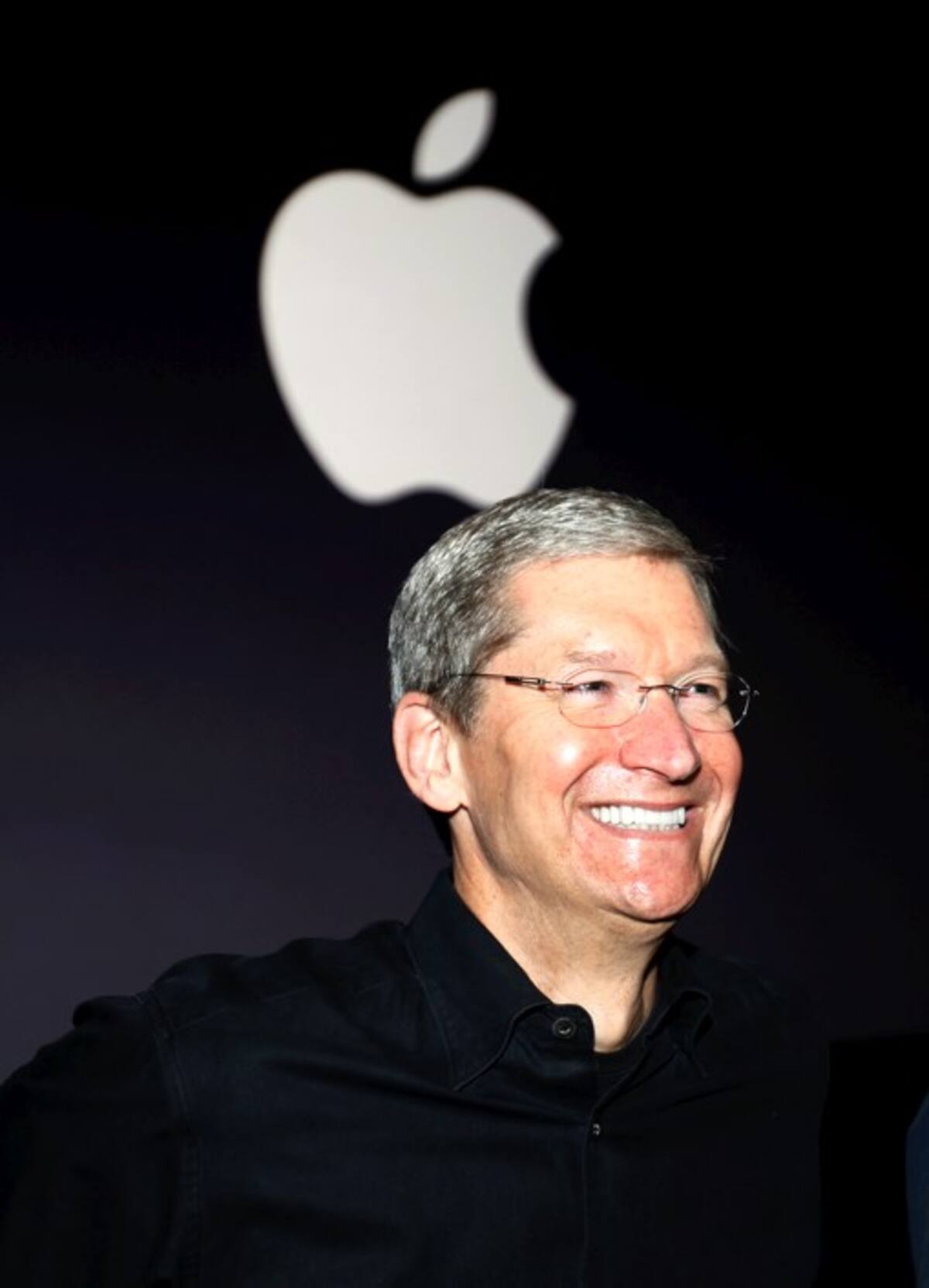 Tim Cook AP Paul Sakuma