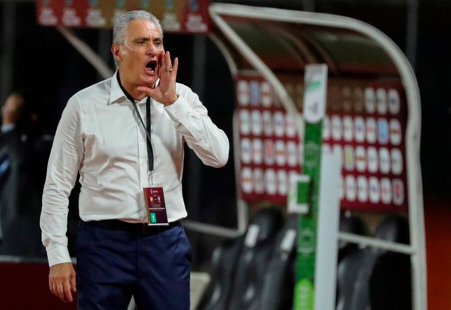 Tite dice que Brasil está “en una etapa de construcción”