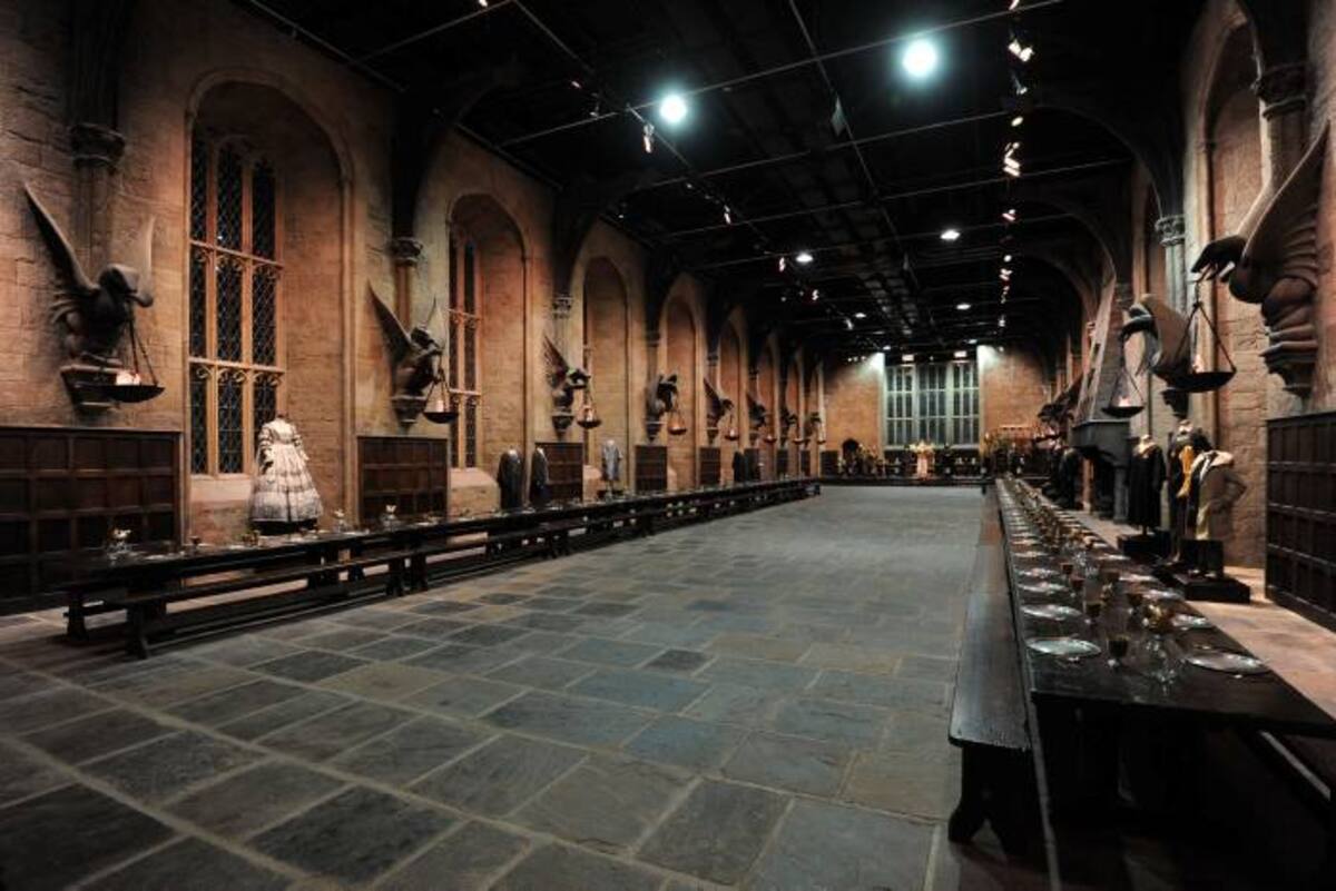 TO GO WITH AFP STORY BY NATHALIE AURIOL
a picture shows a general view of the Great Hall during a preview of the Warner Bros Harry Potter studio tour "The Making of Harry Potter" in north London on March 26, 2012. "The Making of Harry Potter", which opens on March 31, is the latest spin-off from the best-selling books about the boy wizard, promising a chance to re-live his adventures with a trip through the set of the blockbuster movies. AFP PHOTO/CARL COURT