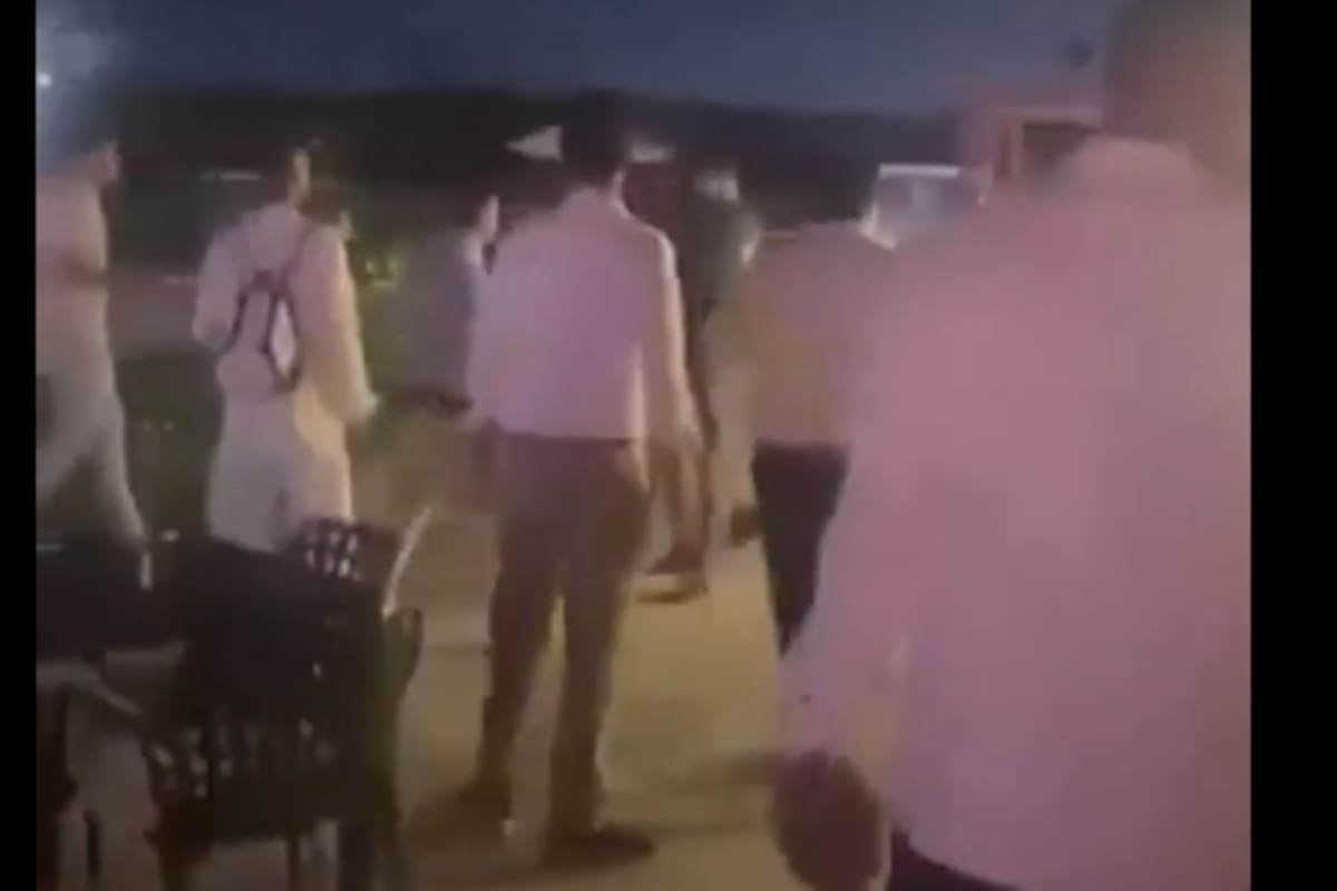 Video: el seleccionador de Egipto se desmaya y termina en el hospital tras un altercado familiar