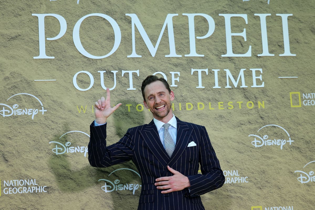 Tom Hiddleston convierte la historia de Pompeya en un thriller. // EFE