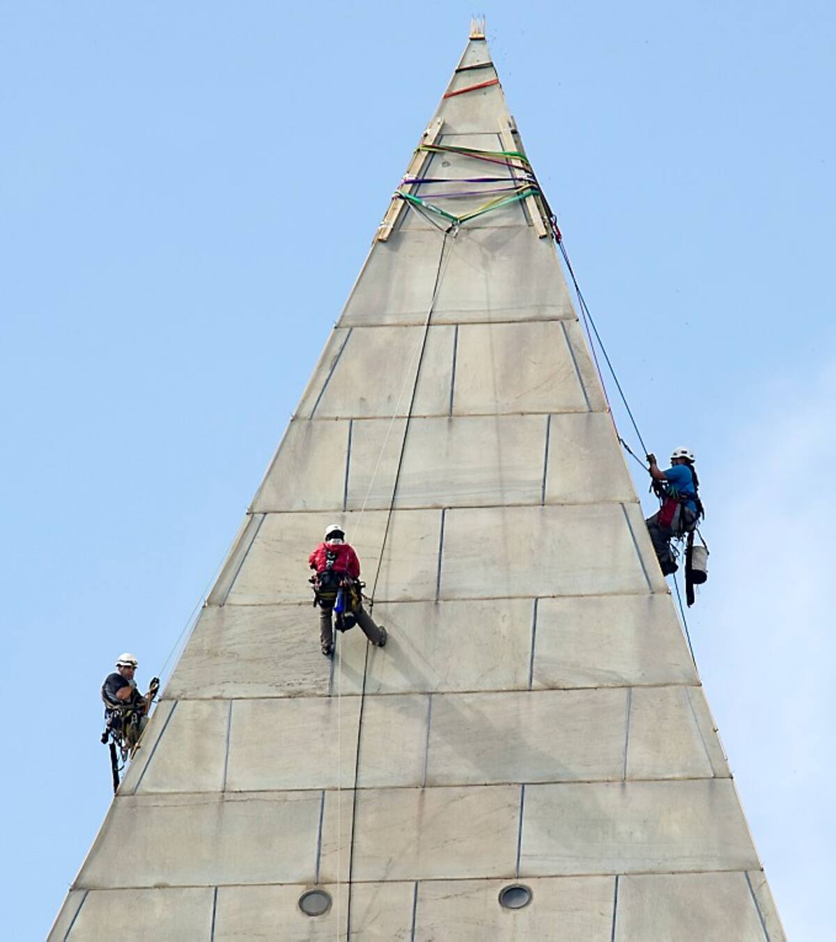 Comienza reparación al monumento a Washington. AFP