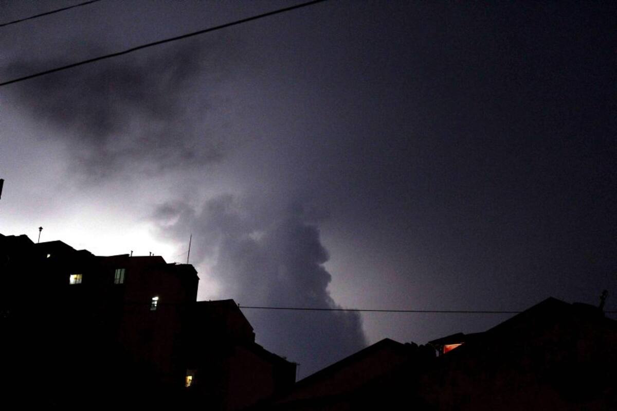 El menor fue alcanzado por un rayo mientras se bañaba. //Archivo