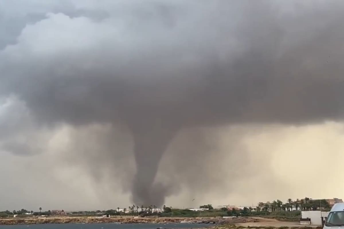 Tornado azota Sicilia, Italia: deja heridos, vehículos volcados y graves daños