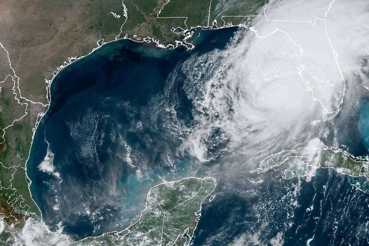 Florida registró 19 tornados por huracán Milton: un millón de usuarios sin energía