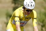 Tadej Pogacar sigue imbatible en la cima del Tour de Francia