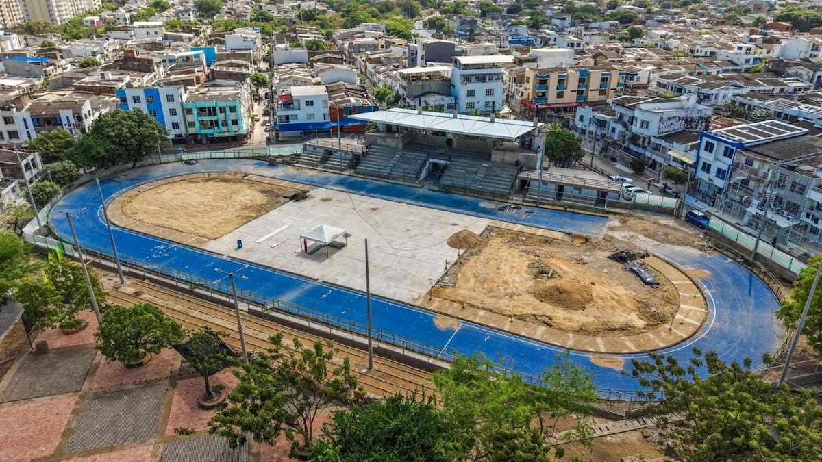 Trabajos de renovación de la Unidad Deportiva El Campestre, en Cartagena. // Foto: cortesía Alcaldía de Cartagena