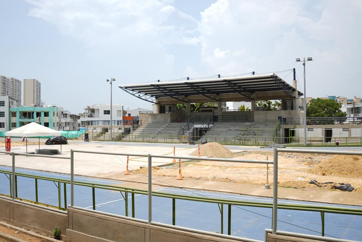 Trabajos de renovación de la Unidad Deportiva El Campestre, en Cartagena. // Foto: cortesía Alcaldía de Cartagena