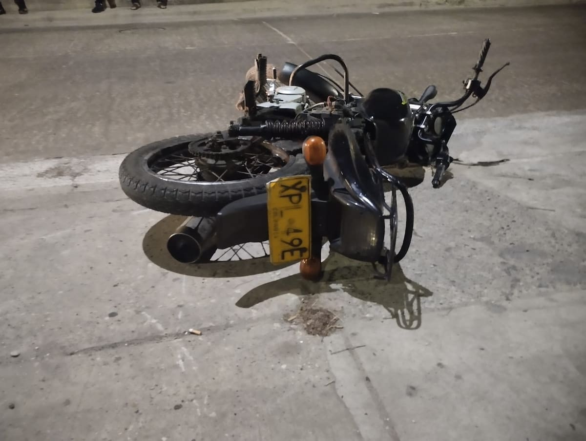 La moto era conducida por el joven Walberto Frías Cerra quien perdió la vida en el trágico accidente en Torices. // Foto: DATT.