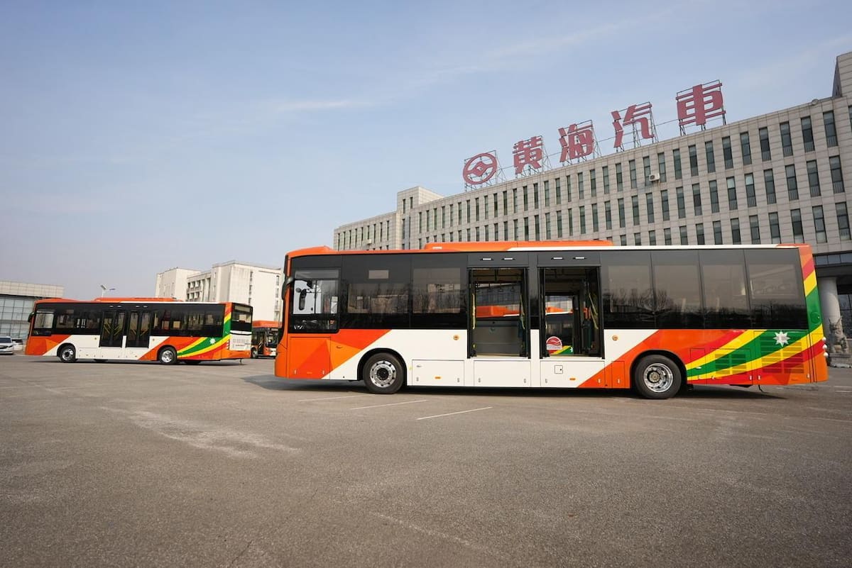 Según Transcaribe, esta nueva flota fortalecerá y mejorará el servicio del sistema de los cartageneros, al contar con la tecnología más moderna en el transporte público en Colombia. // Foto: Cortesía - Alcaldía de Cartagena.