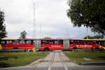 Lo atacó por reclamarle el pasaje: murió guarda de TransMilenio en Bogotá