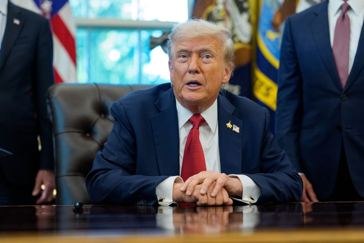Trump anuncia arancel del 100% a China y nuevas restricciones comerciales