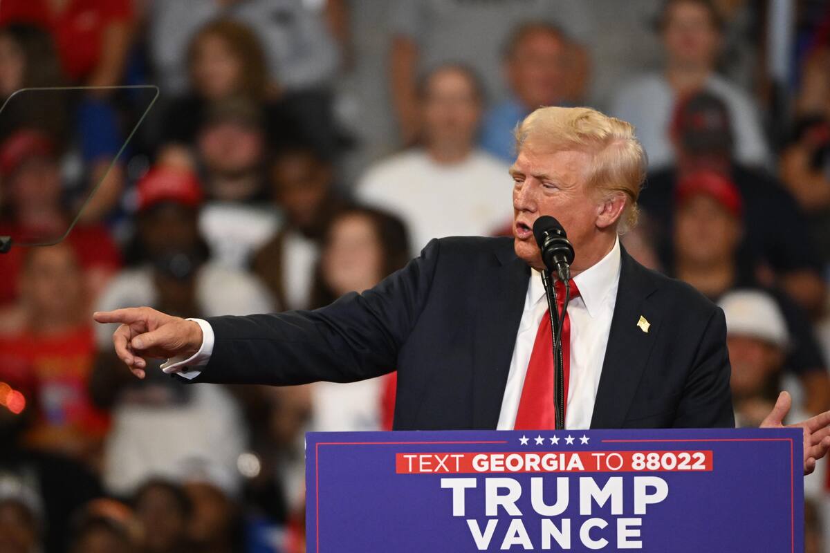 Trump usa el desplome de la bolsa para criticar a Harris: “Es el crack de Kamala”