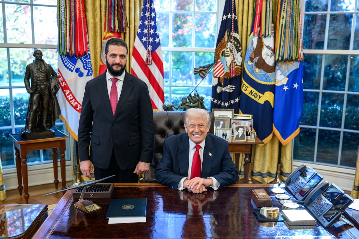 “Es un líder fuerte”: Trump recibió al presidente de Siria, ex comandante de Al Qaeda