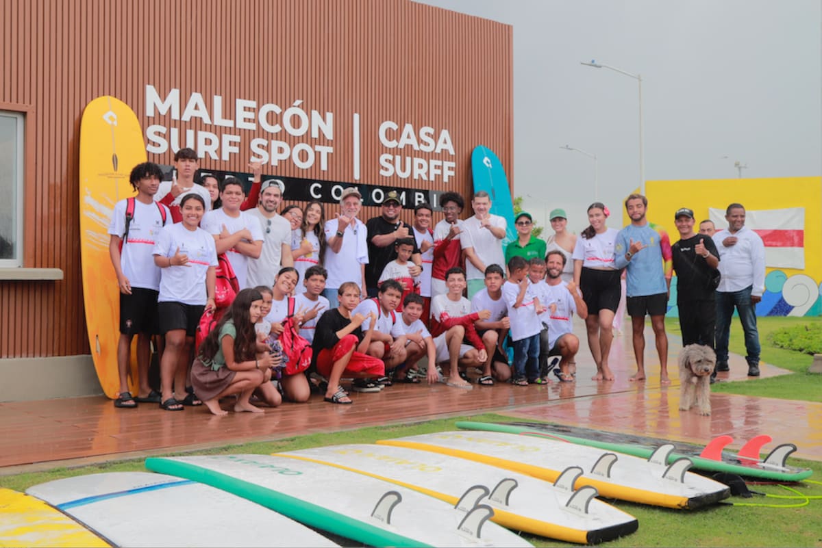 A las canchas se suman una zona de equipos biosaludables y calistenia para el entrenamiento al aire libre, así como un skatepark cuyo diseño permite a los surfistas practicar movimientos sobre patineta cuando no hay olas.//Cortesía DPGDA.