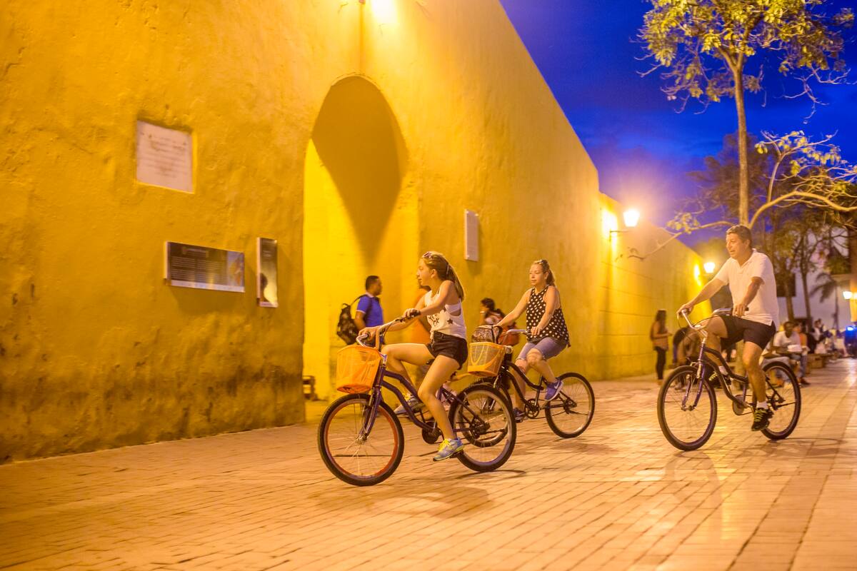 Turistas, a disfrutar de las vacaciones con responsabilidad