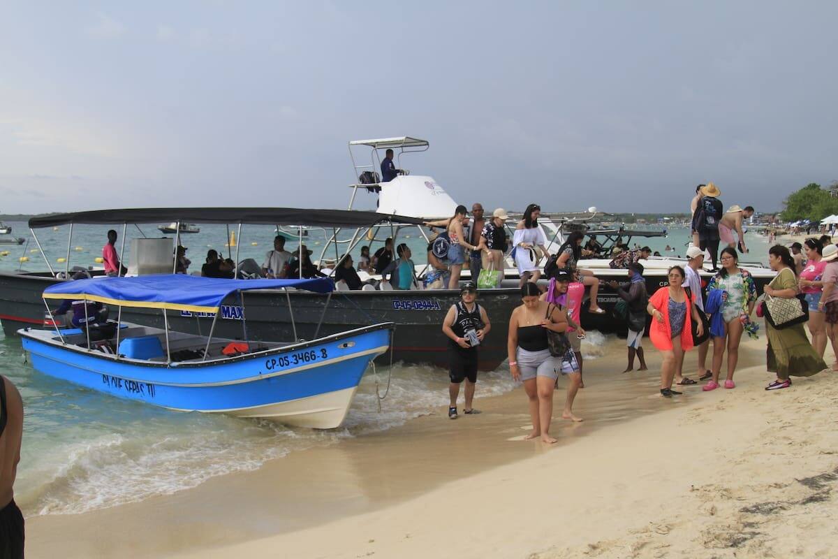 Distrito prohíbe desembarques y embarques en Playa Blanca: esta es la razón