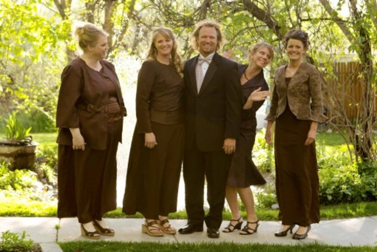 Kody Brown y sus cuatro esposas, Meri, Janelle, Christine y Robyn. AP Bryant Livingston