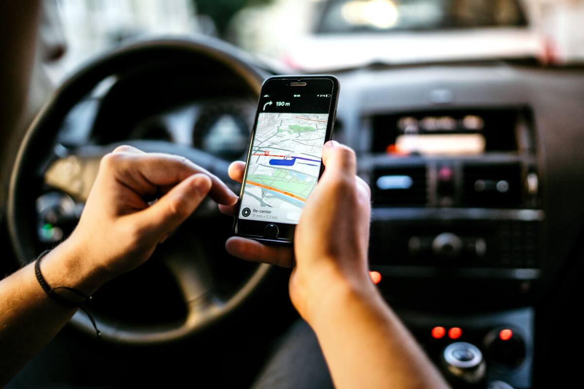 Denuncian cobro excesivo en servicio de Uber: más de millón y medio