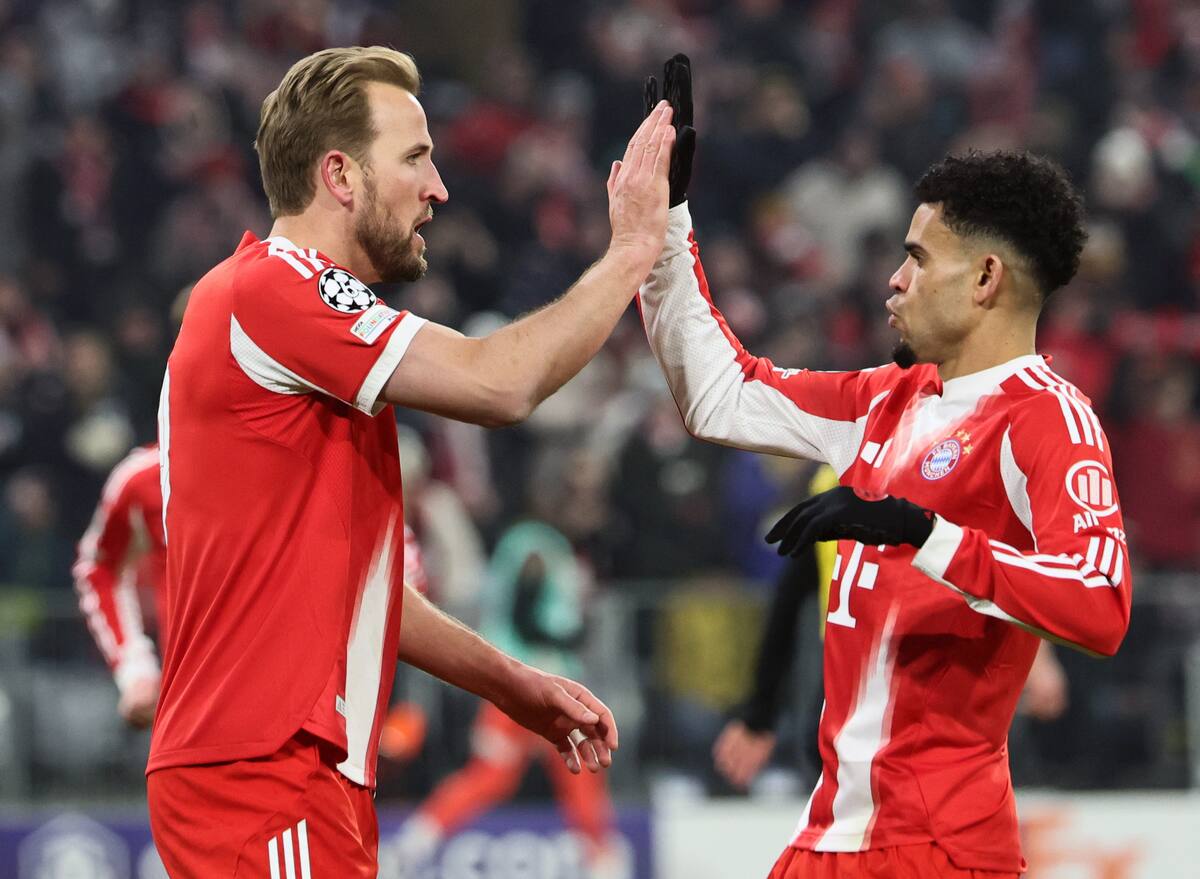 Harry Kane y Luis Díaz celebran su gol en la Champions League. //Foto, EFE: RONALD WITTEK