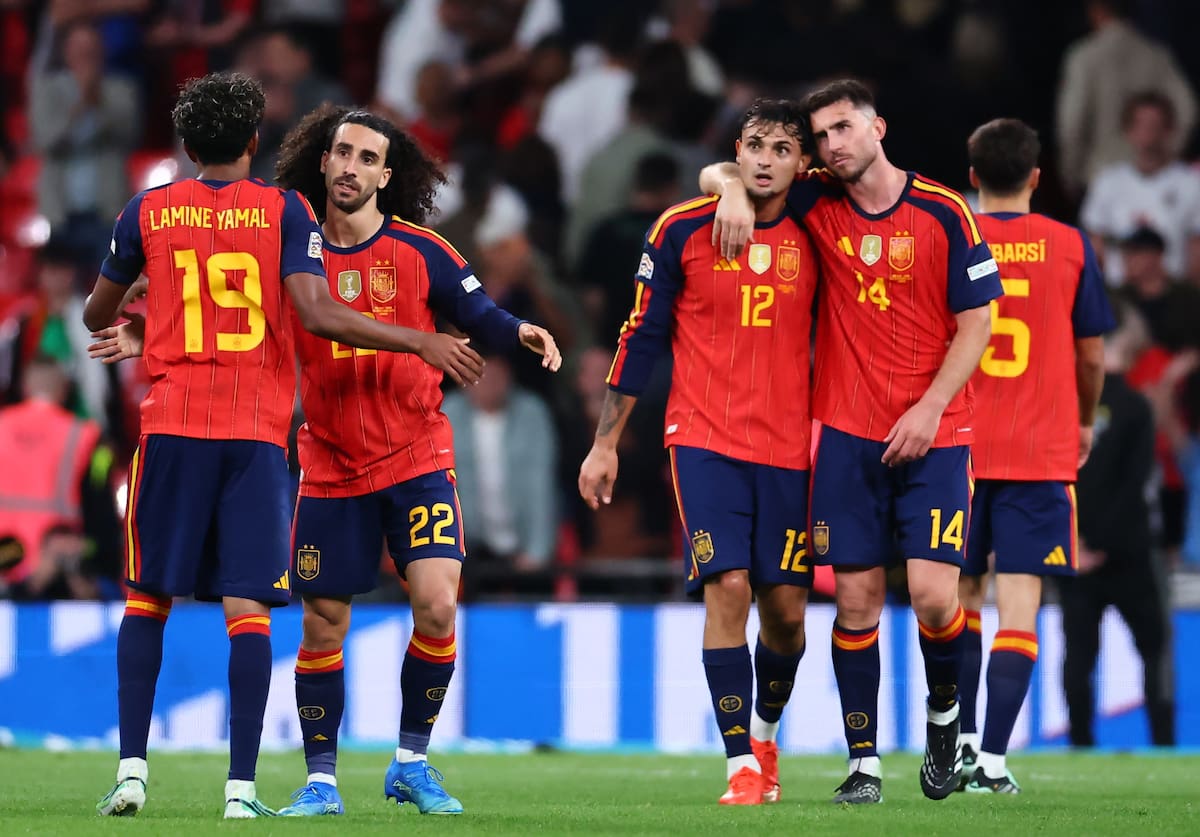 España busca seguir con buen pie su año. //Foto, EFE: TOLGA AKMEN