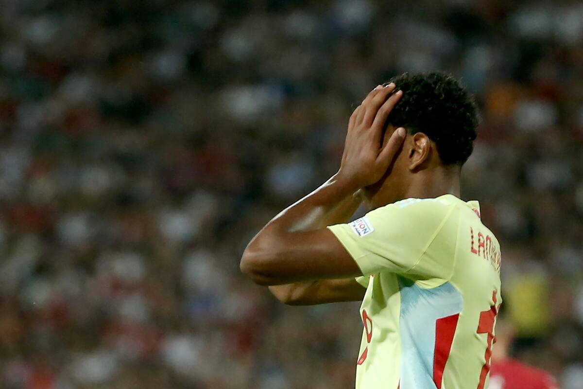 España inicia con tropiezo su defensa del título en la Liga de Naciones